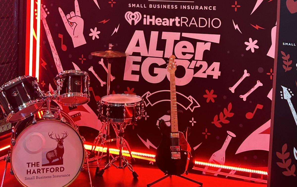 Near the main entrance of the Honda Center, fans could pose like their favorite artists and rock out at the iHeartRadio Fan Station.